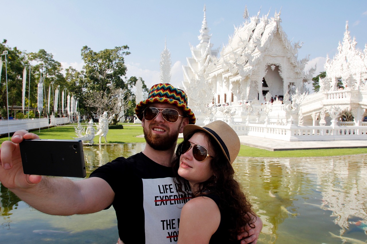 新澳天天开奖资料大全旅游攻略,隐秘的角落电视剧剧情介绍电视猫,定制版82.08.12